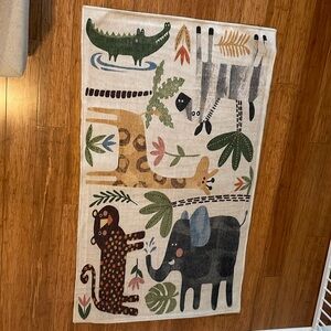 Ruggable rug. Safari animals. 3’x5’